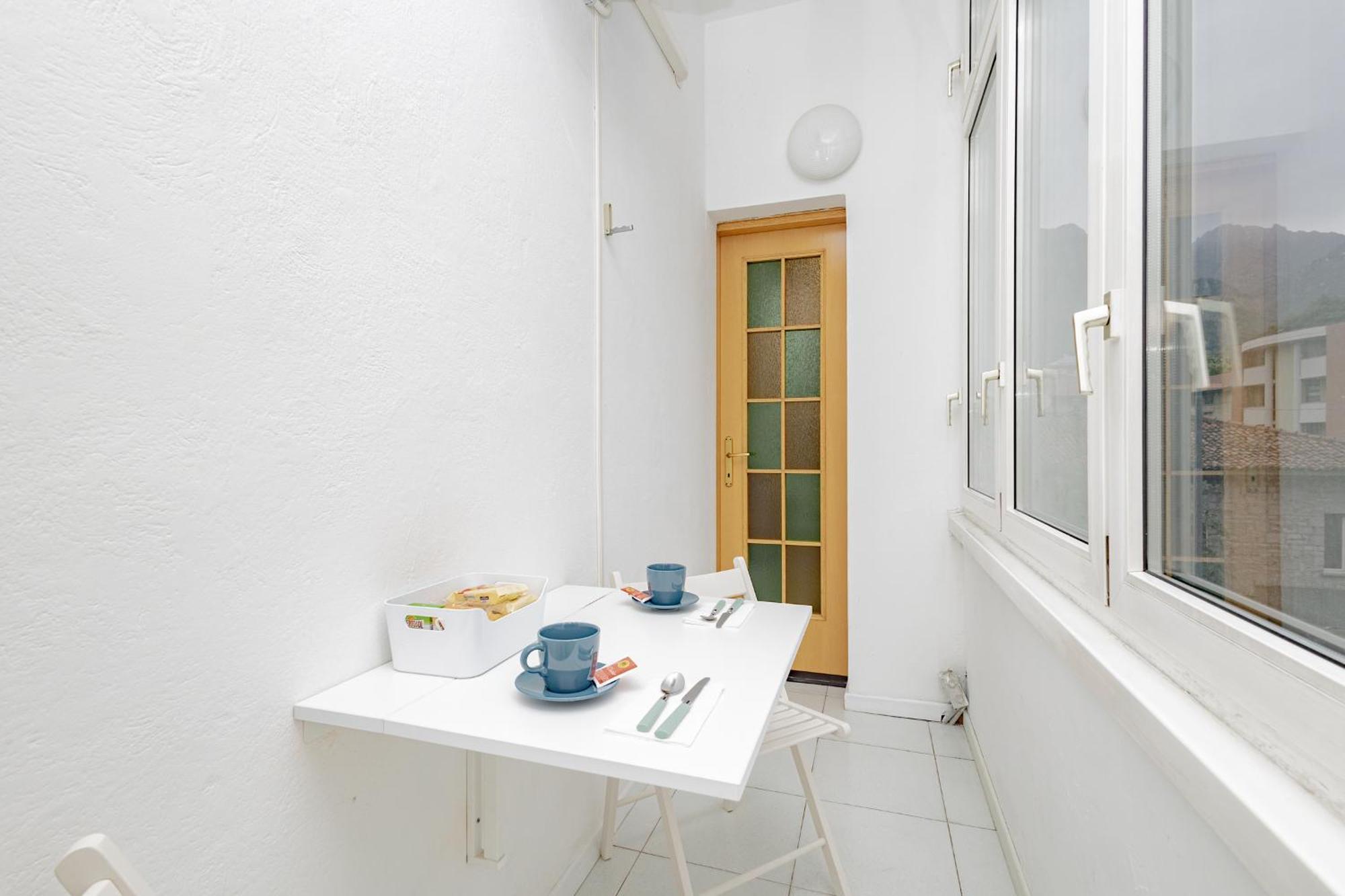 Casablanca Apartment Lecco Luaran gambar